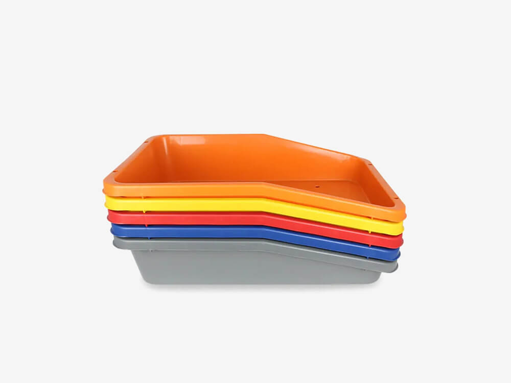 stackable plastic luggage tubs